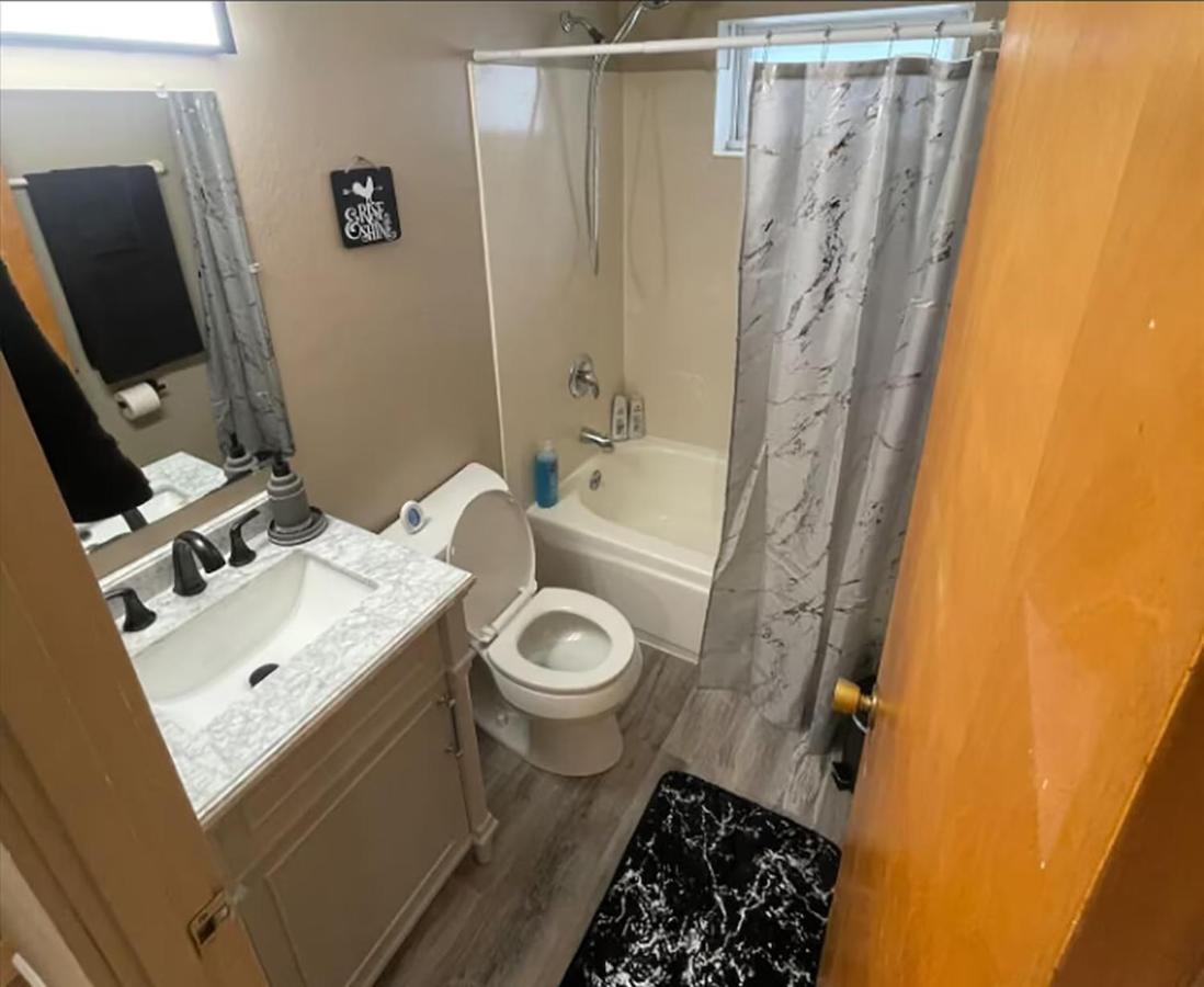 Centrally Located 2Br Spacious High-Speed Internet Анкъридж Екстериор снимка