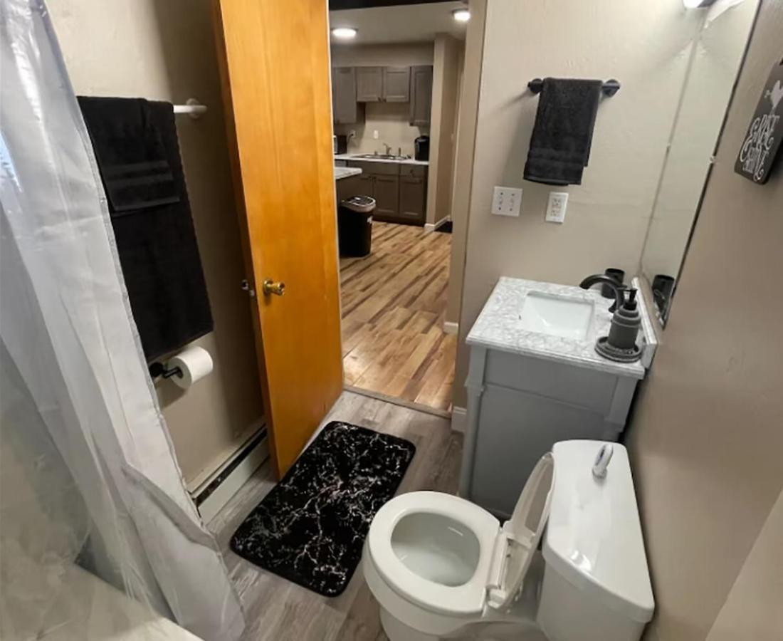 Centrally Located 2Br Spacious High-Speed Internet Анкъридж Екстериор снимка